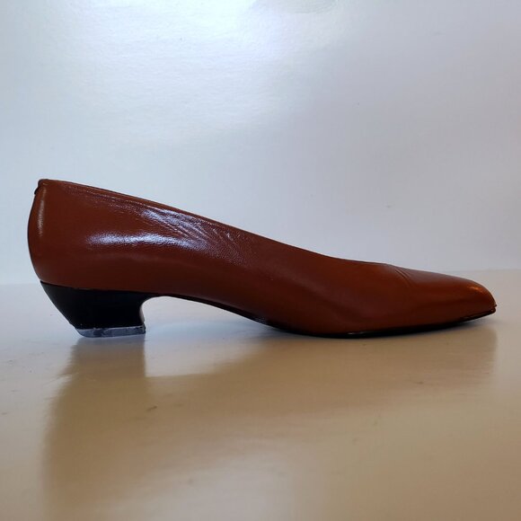 Chic Evan-Picone Whiskey Brown Leather Pumps - Made in Spain - Size 6.5M - Picture 3 of 16